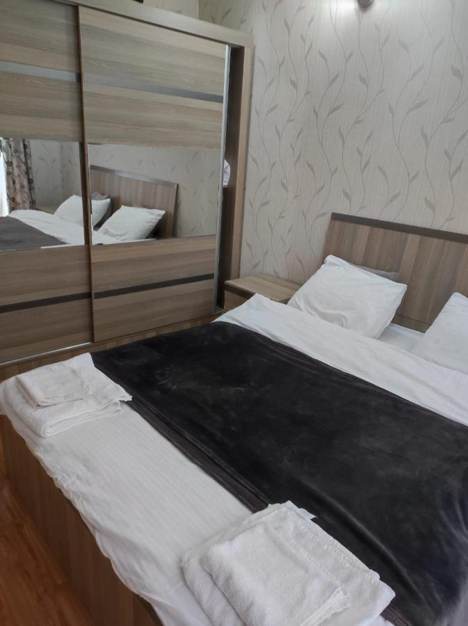 Apartment On Sherif Khimshiashvili Street 15B 巴统 外观 照片