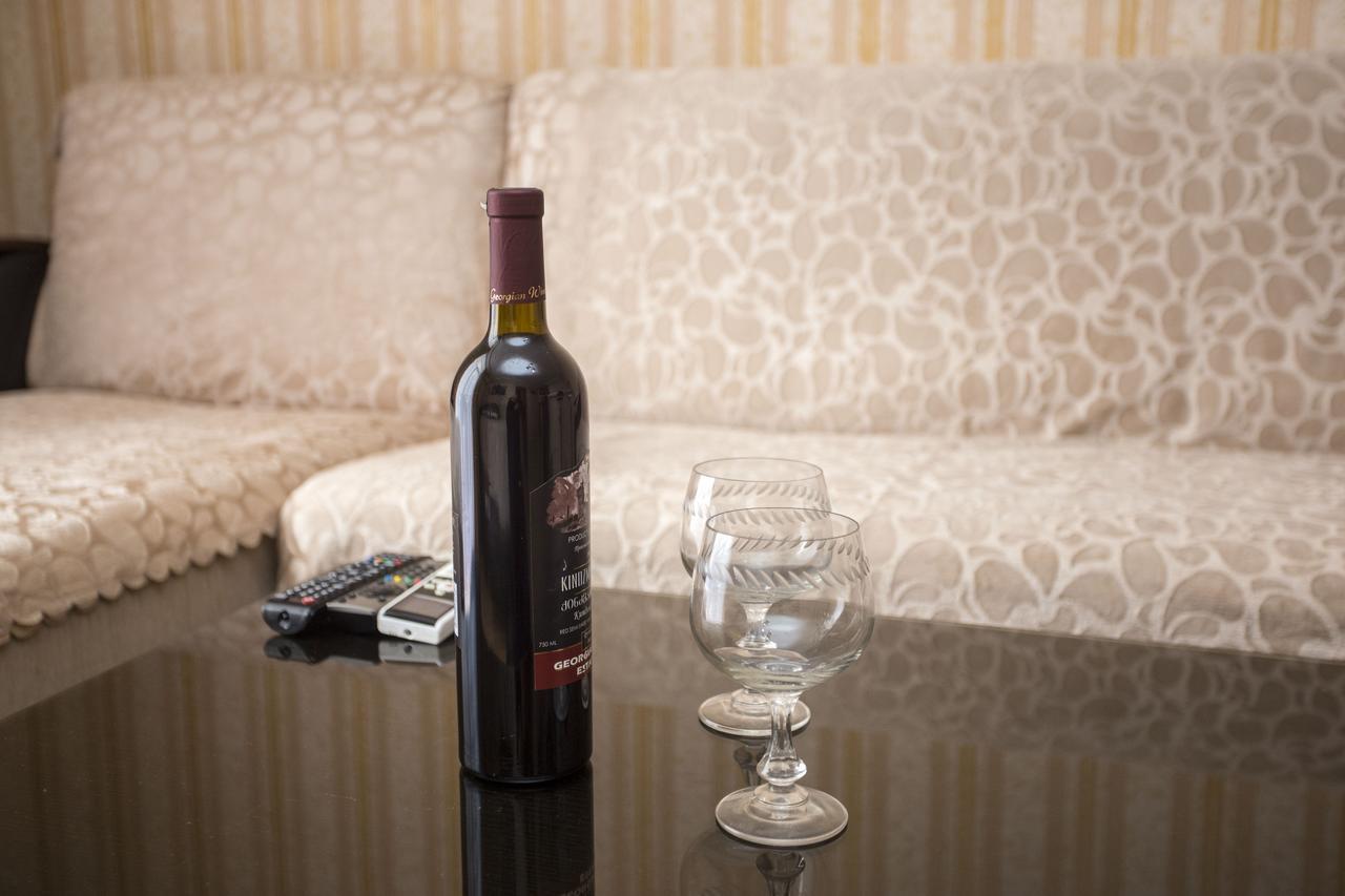 Apartment On Sherif Khimshiashvili Street 15B 巴统 外观 照片