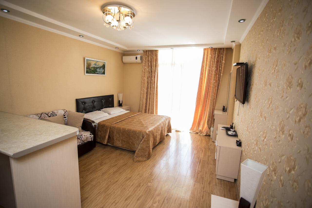 Apartment On Sherif Khimshiashvili Street 15B 巴统 外观 照片
