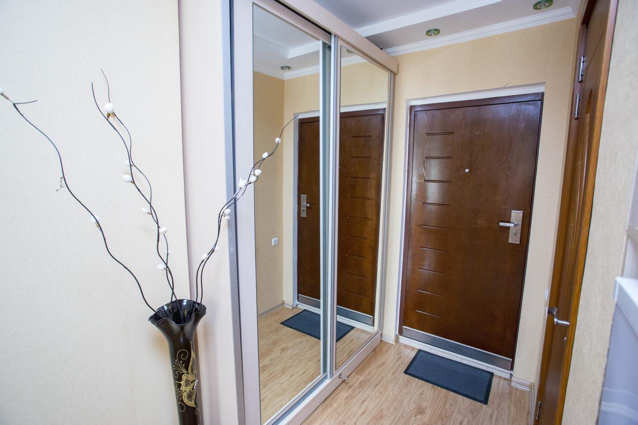 Apartment On Sherif Khimshiashvili Street 15B 巴统 外观 照片